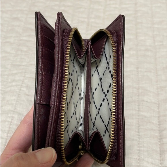 EUC kate spade tote and wallet - Picture 12 of 12